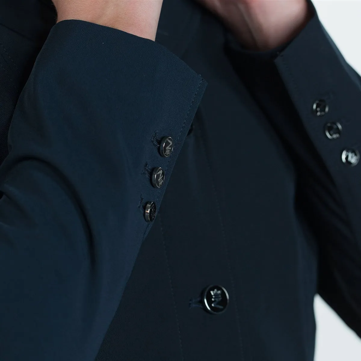 Yvonne Womens Show Jacket (Black)