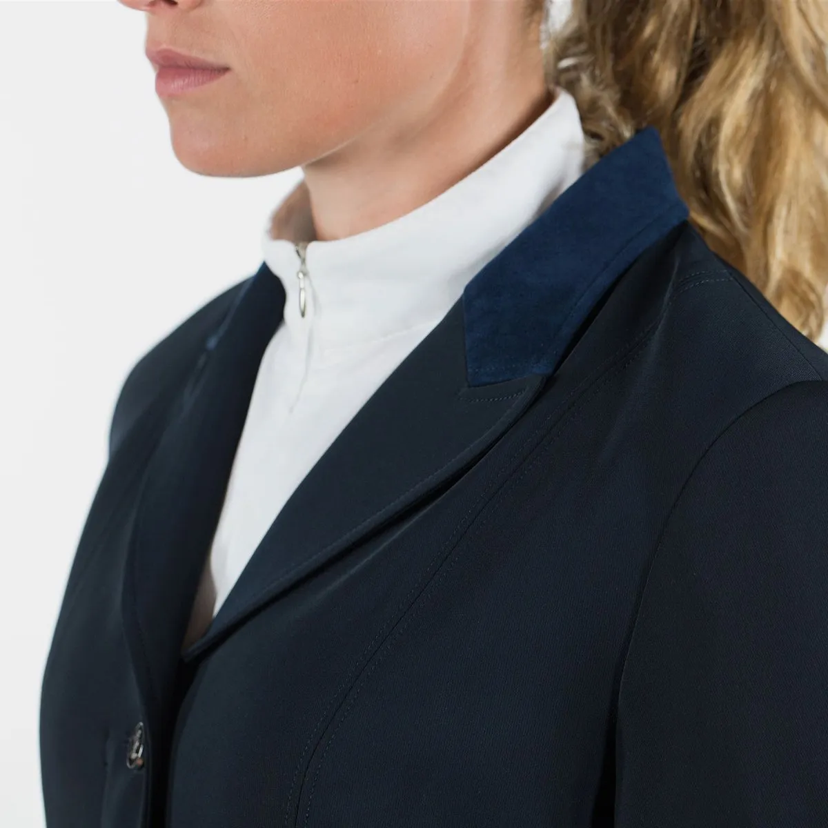 Yvonne Womens Show Jacket (Black)