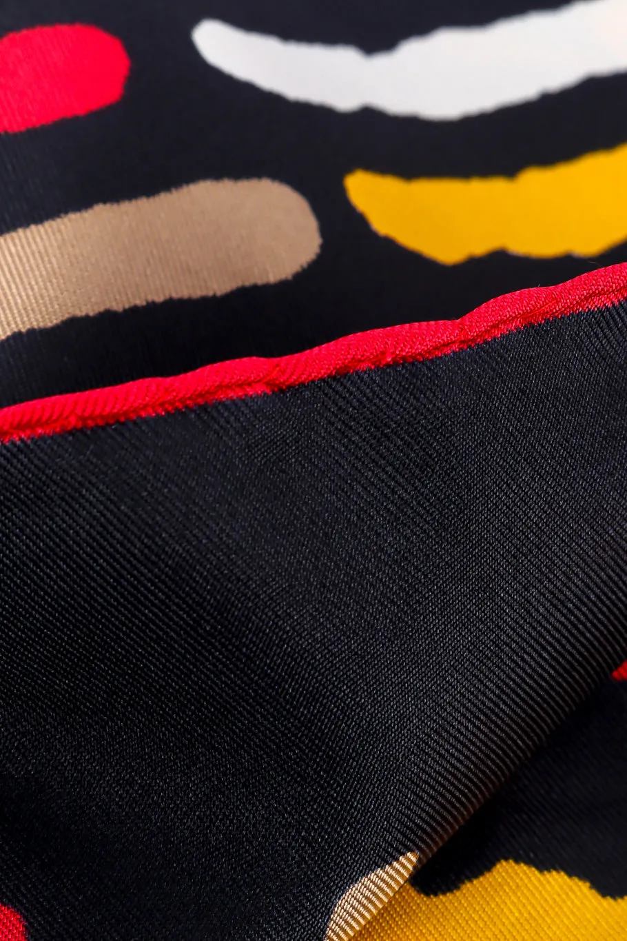 Zigzag Striped Scarf